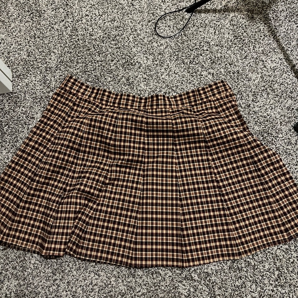 Mini pleaded skirt